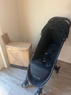 Baby Jogger City Tour Ultra-Compact Stroller