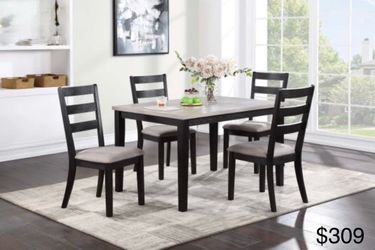Dining table set