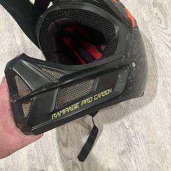 Fox Rampage Pro Carbon MIPS Helmet