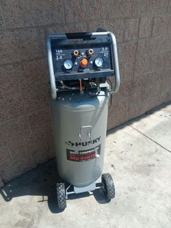 HUSKY CORDED COMPRESSOR 27 GALLON  167 PSI