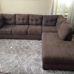 9ft Couch (Used) $450 Pick up Only