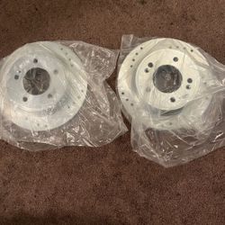 2 Rear Brake Pads 