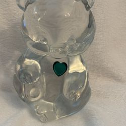 Vintage Fenton Glass Bear Figurine With Emerald Green Heart Birthstone 