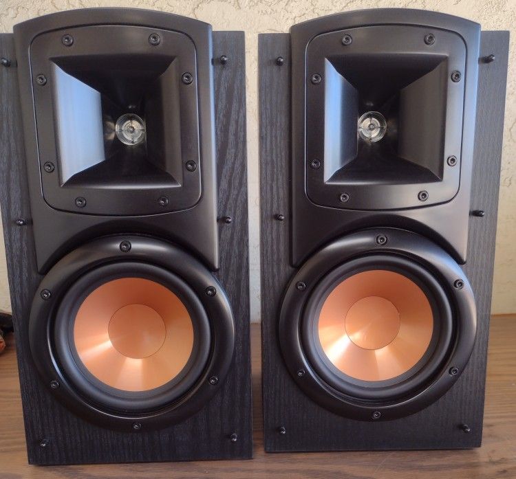Klipsch B-200 Speakers, Like New
