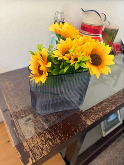 Glass vase for flowers