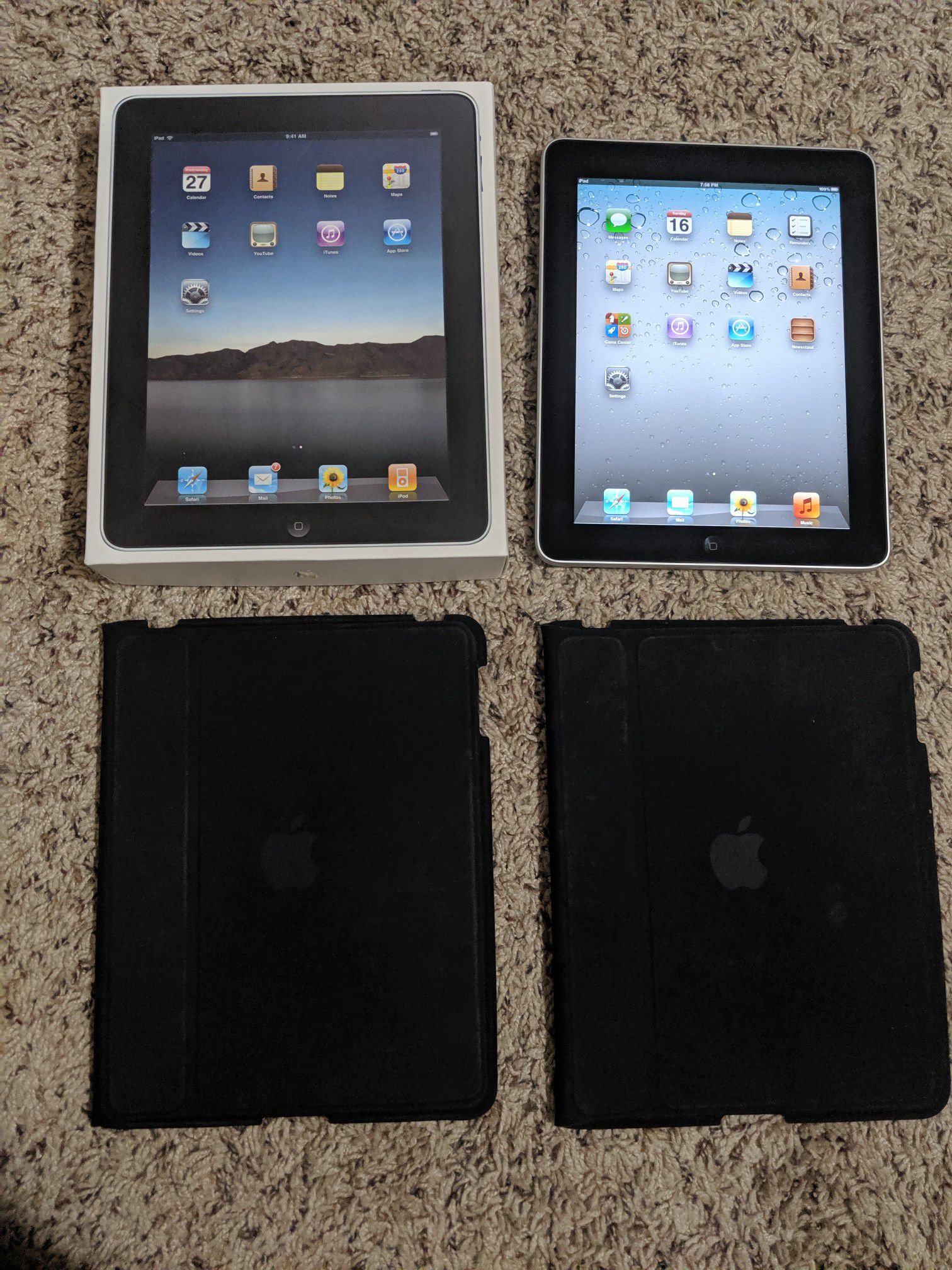 2 Apple iPads - first generation - 32gb - Silver