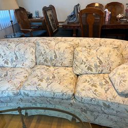 Couch floral