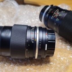 2 Vivitar AUTO ZOOM LENS 
