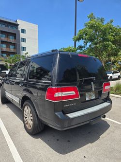 2011 Lincoln Navigator