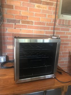 Insignia Wine Cooler NS-WC14SS9