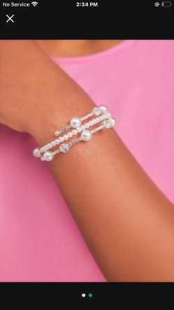 New Rhinestone and pearl spring form bracelets