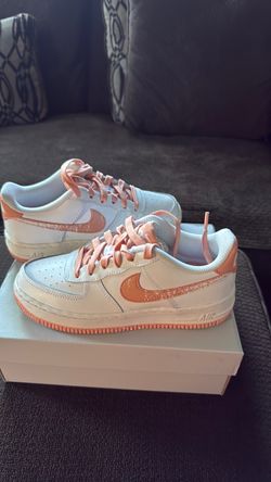 Youth Nike Air Force 1 LV8