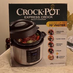 Crock Pot (BRAND NEW)