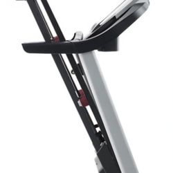 Pro Form 400 Treadmill