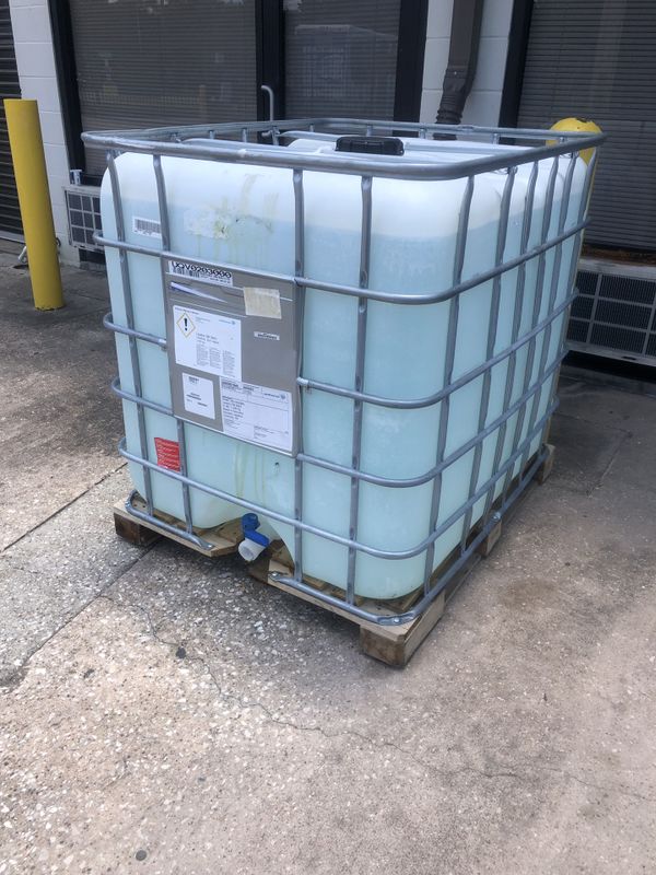 250 gal water tanks for sale