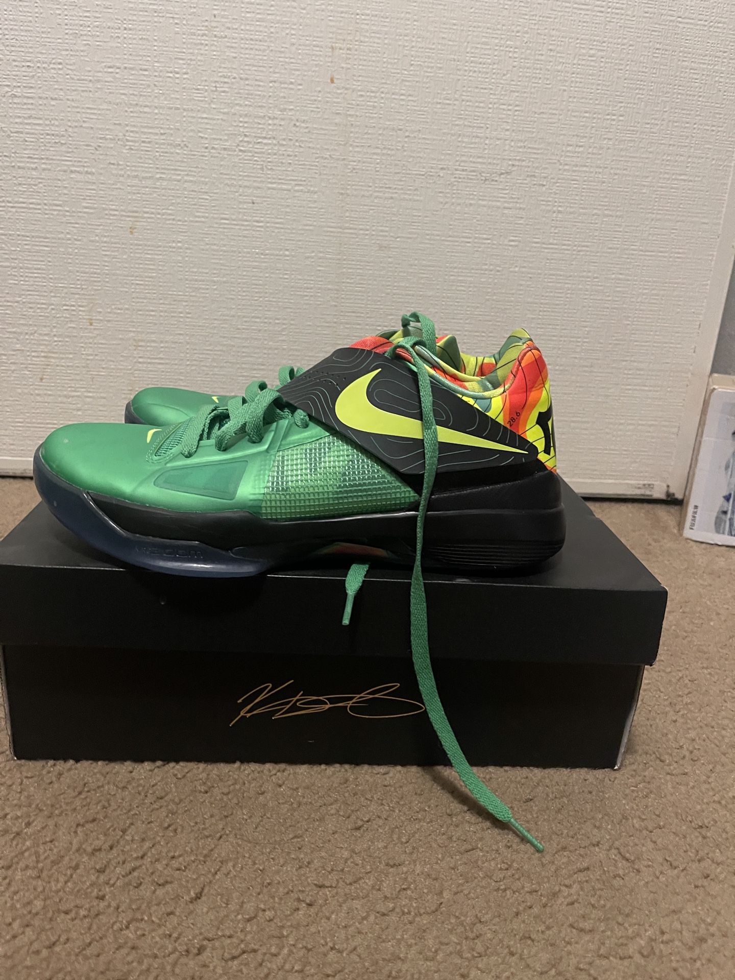 KD 4 weathermen size 8.5