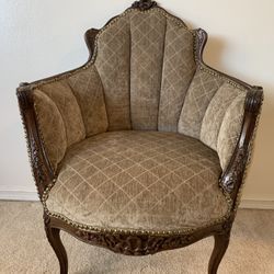 Beautiful Antique Newly Reupholstered Wooden Chair 