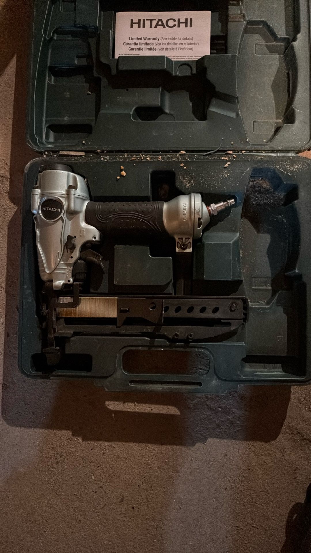 Hitachi Sewell nailer