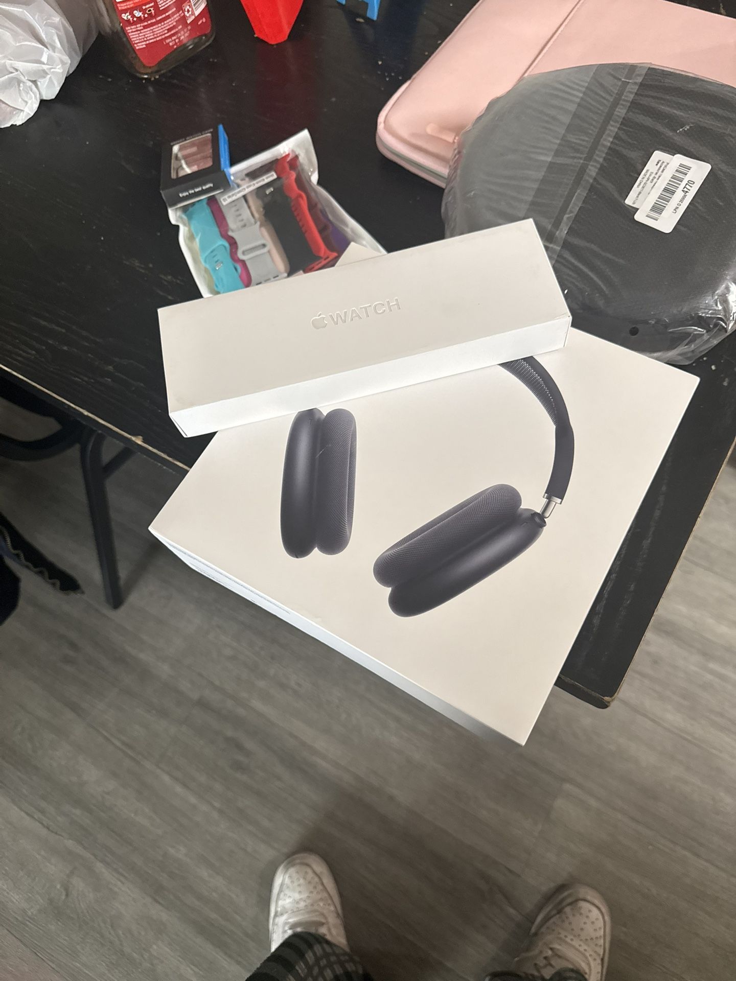 Brand New MacBook 16 Inch And AirPods Pro Max For 2.5k Combined 