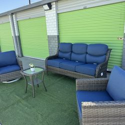 Patio Furniture 4 Pieces Available Delivery