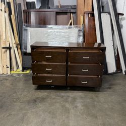 Dresser $130