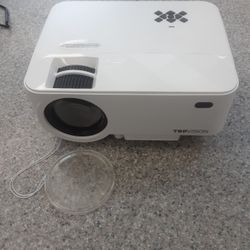 Top vision T21 Small Projector