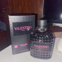  Valentino 