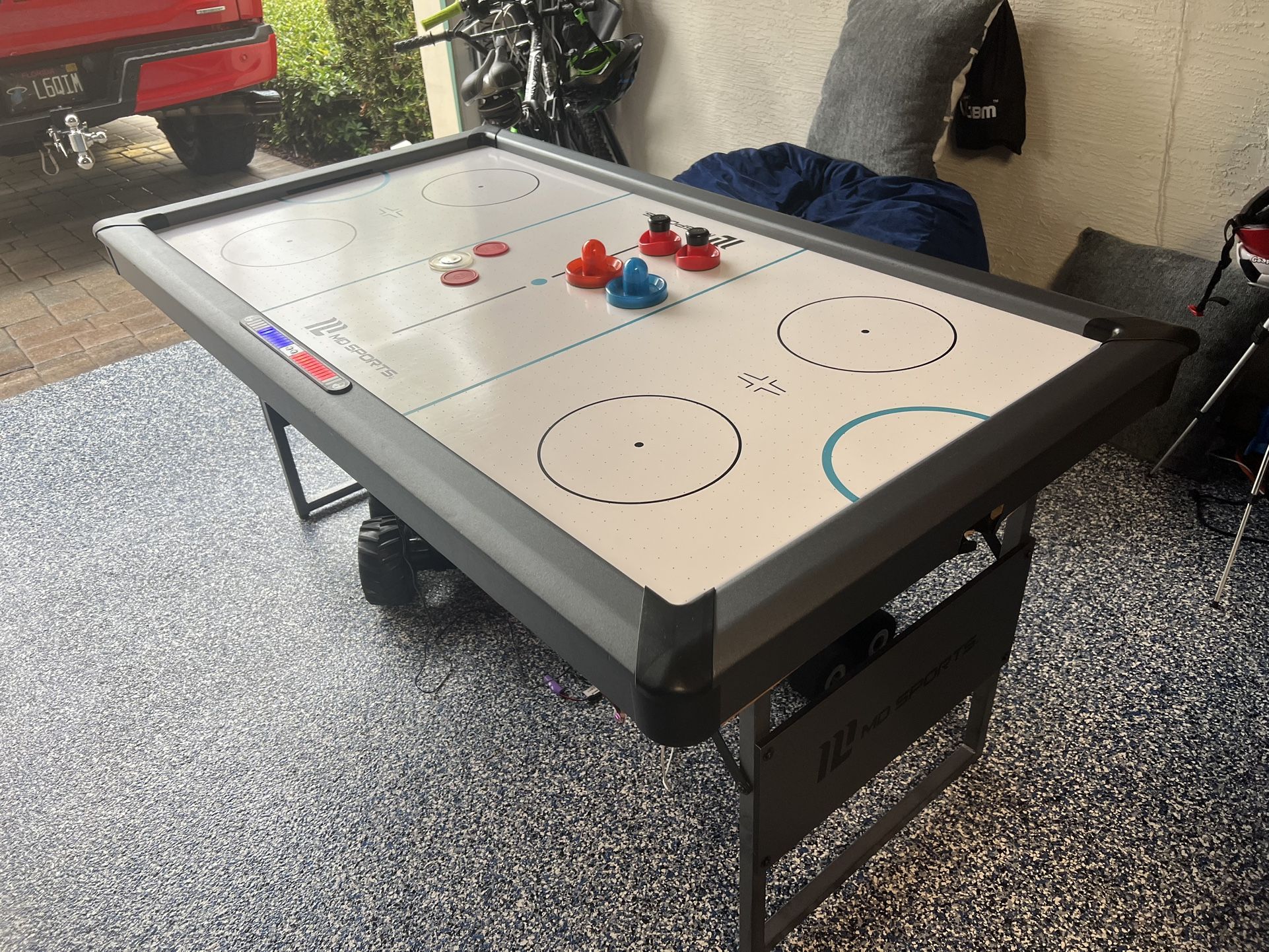 Almost New Air Hockey Table