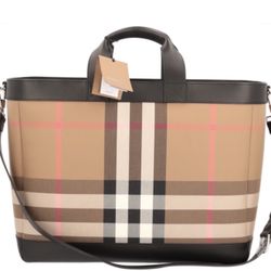 NWT Large Authentic Burberry Duffle Travel Bag