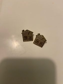 Trap house earrings