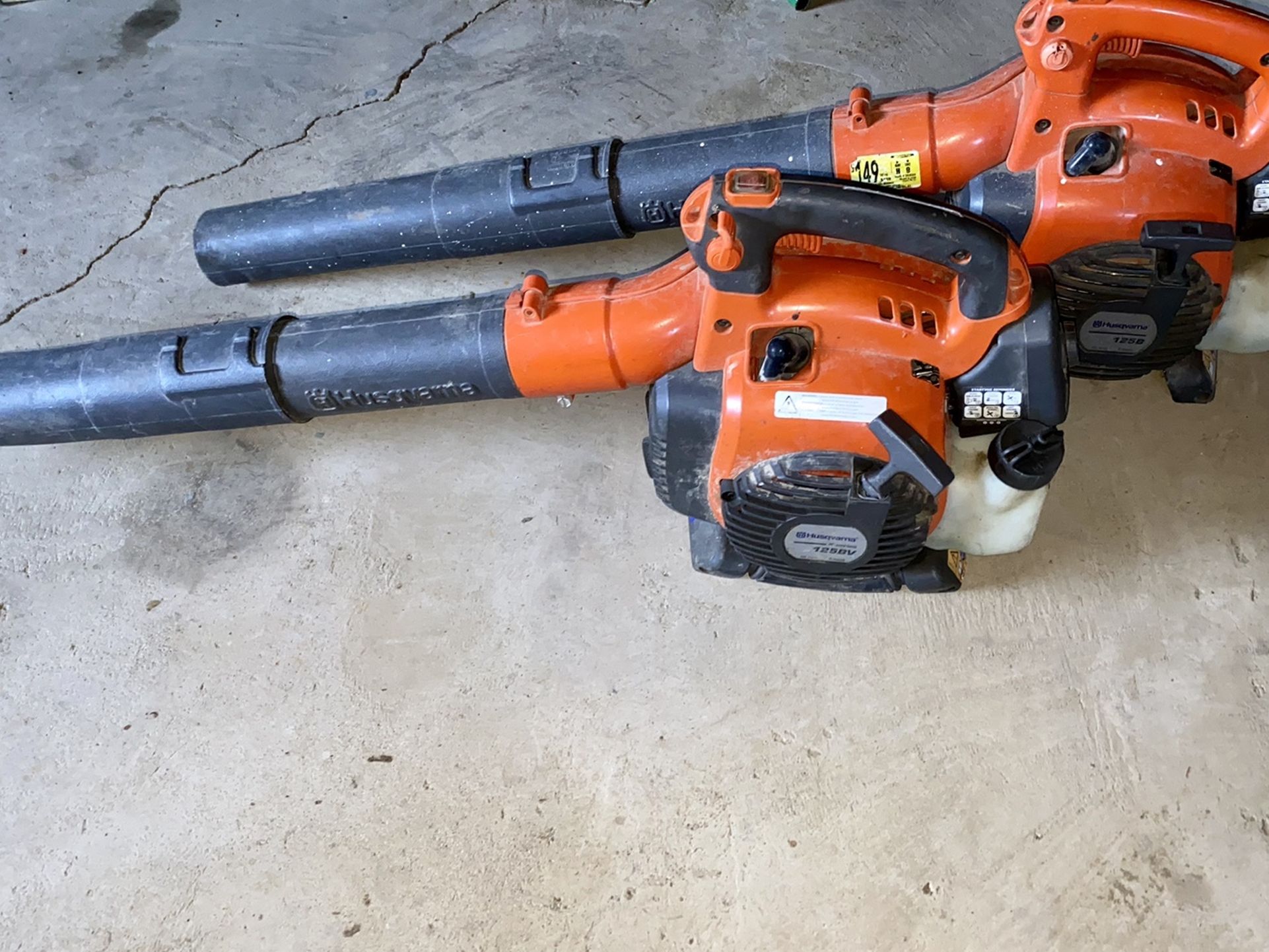 Husqvarna leaf blowers both start easy run like new no leaks or issues lightly used $100 each $175 for both I will not take less you’re getting both f