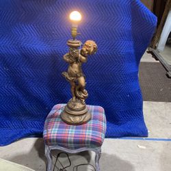 Plaster gold, cherub lamp