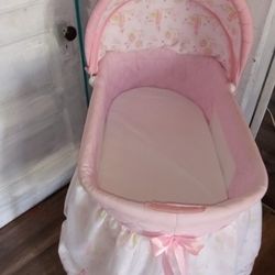 Baby Girl Bassinet Brand New Pink Newborn 