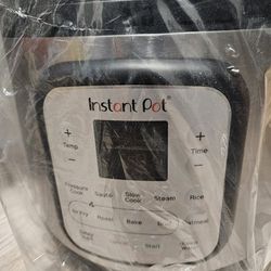 Instant Pot 8 Quart With Air Fryer( Brand NEW)