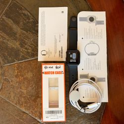 APPLE WATCH SERIES 6 - ABSOLUTELY PERFECT- ULTRA CLEAN-NEW APPLE BAND & CASES (4)! INCLUDES APPLE CHARGER- ORIGINAL OWNER LIKE NEW BARELY USED! NO BS