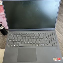 Dell Inspiron 15 3515 Laptop with AMD Ryzen 3 and Radeon Graphics