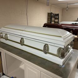 3 Coffins (Props)