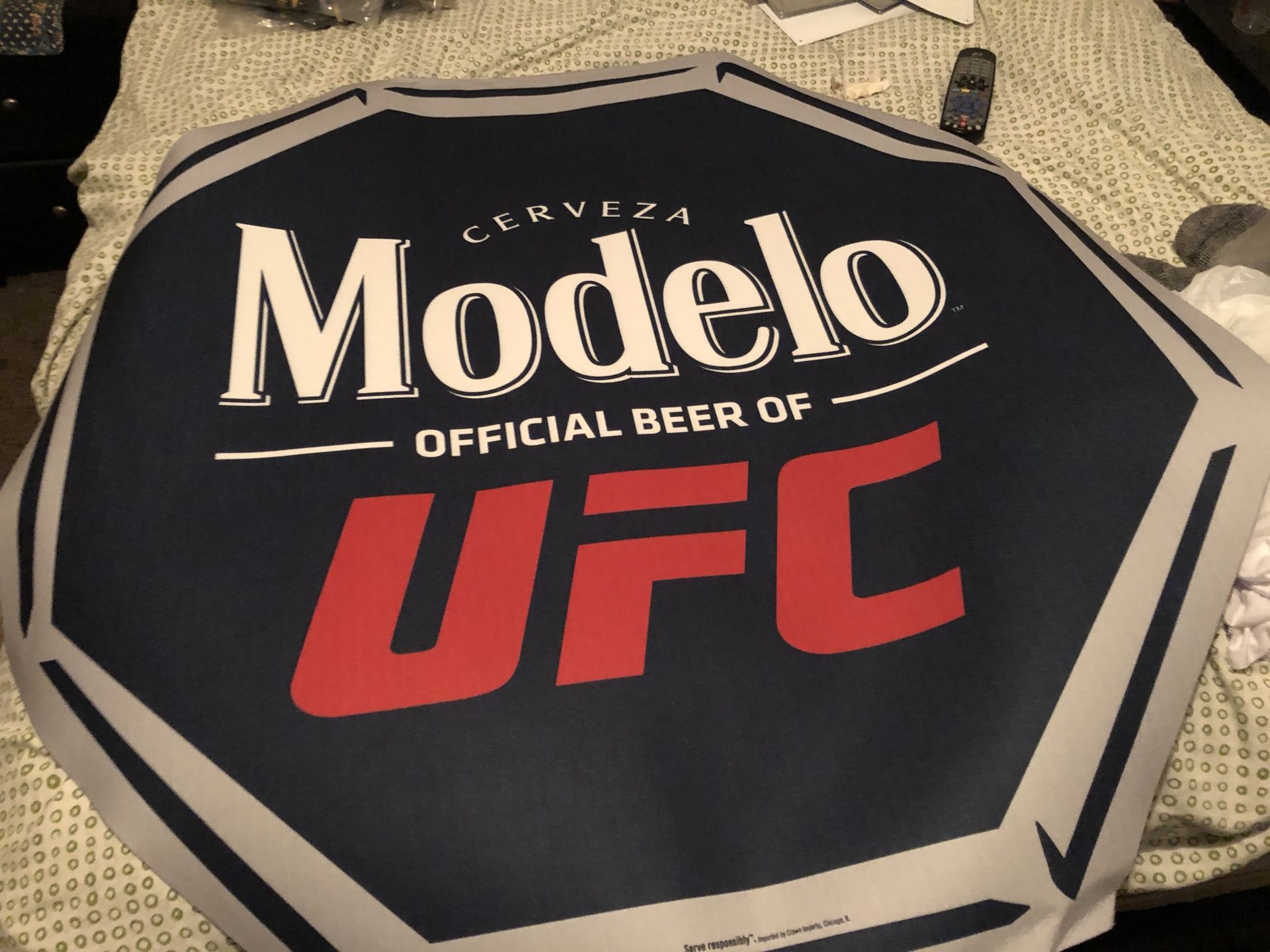 Modelo UFC Mancave Rug