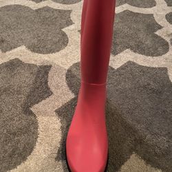Dirty Laundry Pink Rain Boots