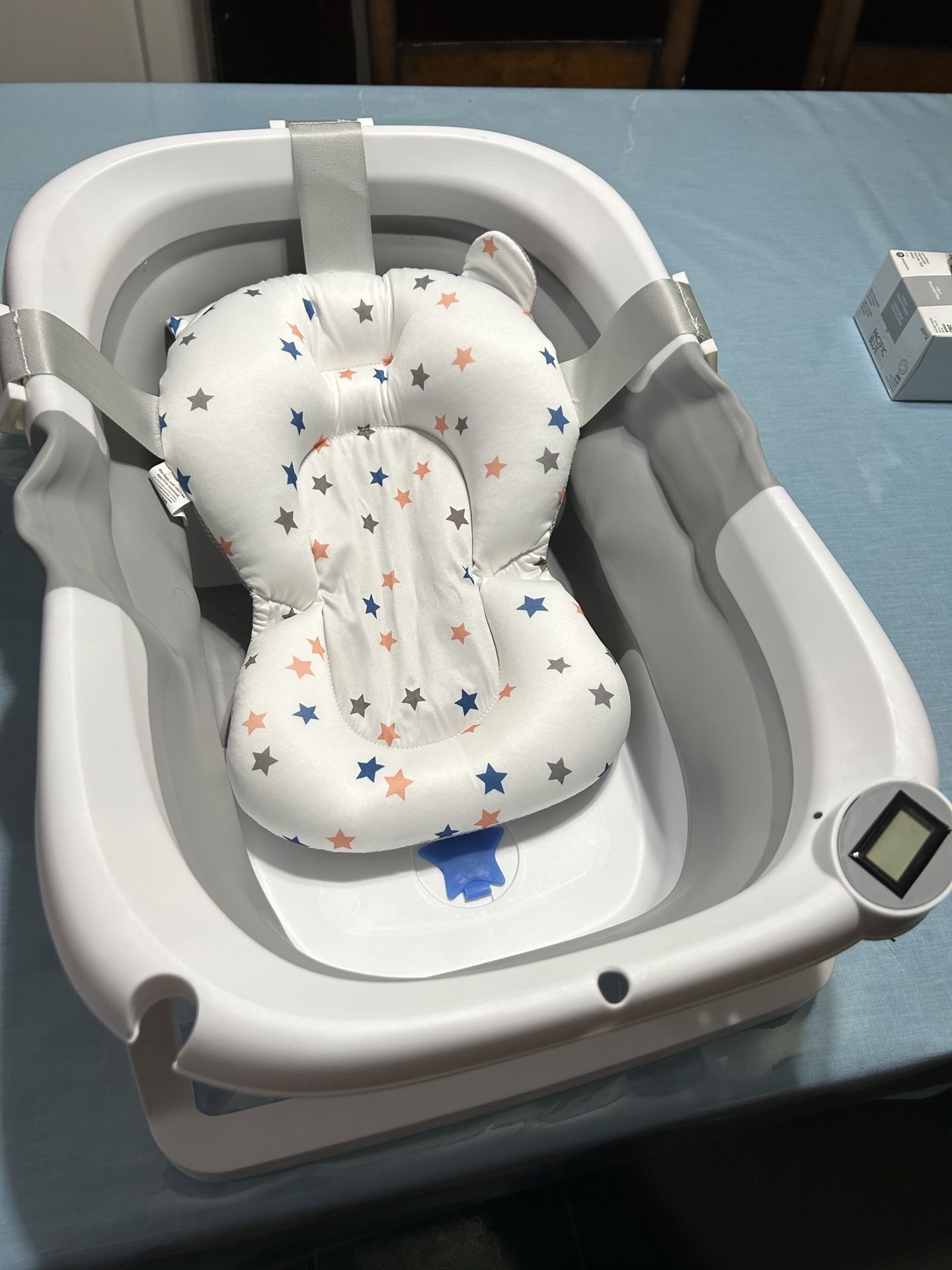 NEW Collapsible Baby Tub
