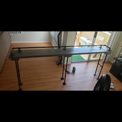 Couch Bar - Table