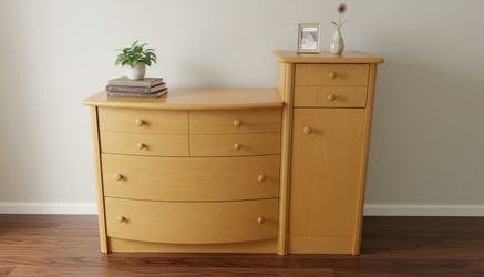 Delivery Available! Light Colored Solid Wooden Dresser Changing Table Chest! All drawers slide great!  54x21x39in
