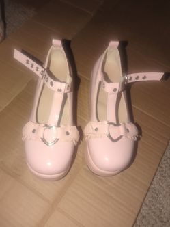 Baby pink small heart heels