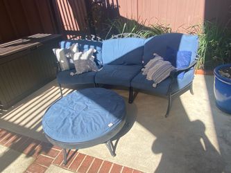 Patio Furniture (solid metal)