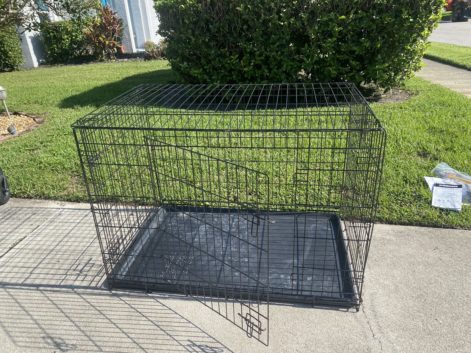 Dog Crate, Large 