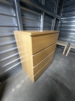 Big Dresser 4 Drawers