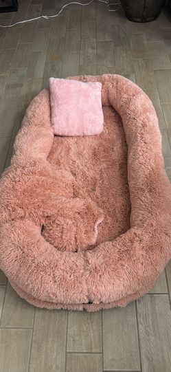 Dog bed. XL Pink Dog Bed