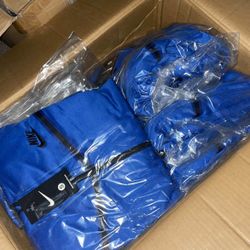 MEDIUM BLUE NIKE TECH FULL SET