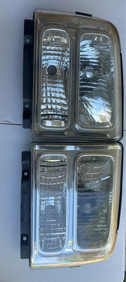 99-07 Ford Super Duty Diesel 6.0 F250 F350 OEM Headlights