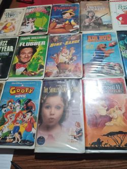 14 Walt Disney vhs tapes